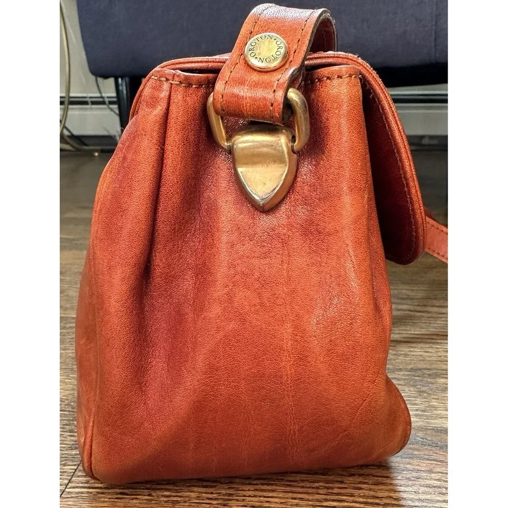 Oroton Sydney Vintage Cognac Leather Crossbody Bag Flap Shoulder Purse 80s 90s